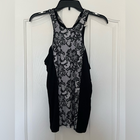 Cache dressy top - Picture 1 of 3